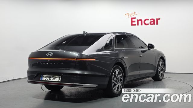 Hyundai Grandeur (GN7) 2,5 Gasoline 2WD Exclusive 2023 — фото 2