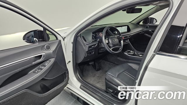 Hyundai Sonata (DN8) 2.0 Premium Plus 2022 — фото 10