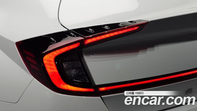 Hyundai Sonata (DN8) 2.0 Premium Plus 2022 — фото 23