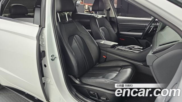 Hyundai Sonata (DN8) 2.0 Premium Plus 2022 — фото 26
