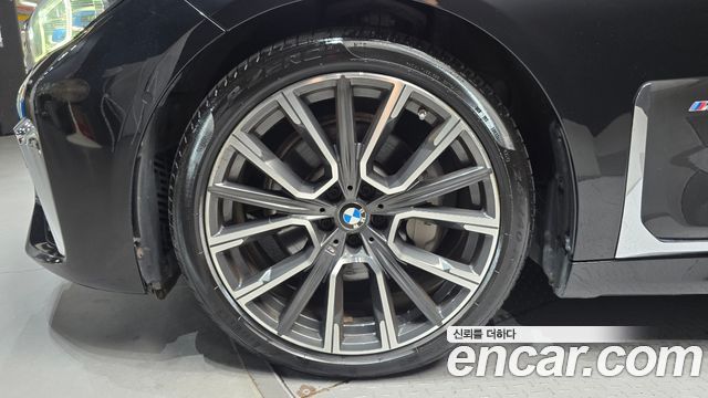 BMW 7 Series (G11) 730d xDrive M Sport 2020 — фото 5