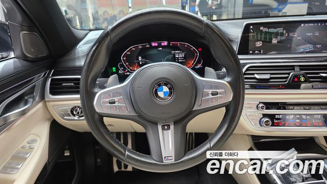 BMW 7 Series (G11) 730d xDrive M Sport 2020 — фото 13
