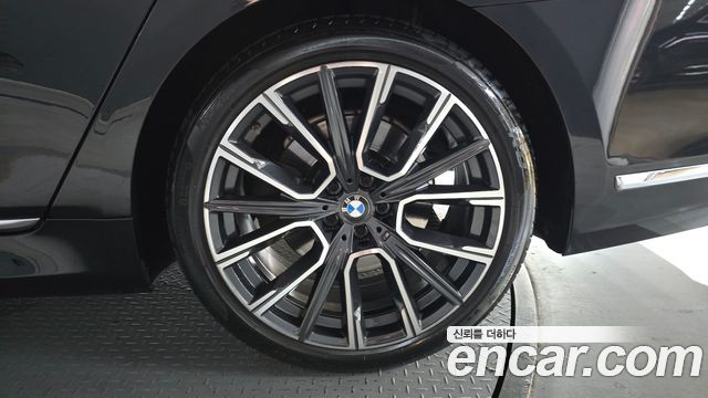 BMW 7 Series (G11) 730d xDrive M Sport 2020 — фото 21