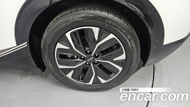 Kia EV6 Long Range Earth 2022 — фото 27