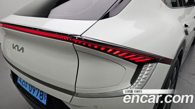 Kia EV6 Long Range Earth 2022 — фото 29