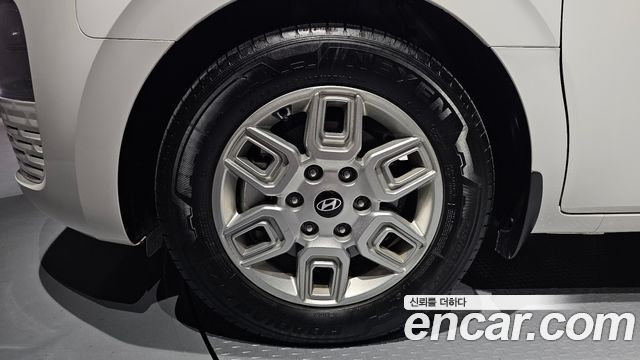 Hyundai Staria L3.5 Cargo 3-Seater Modern 2025 — фото 5