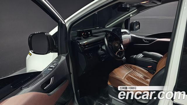 Hyundai Staria L3.5 Cargo 3-Seater Modern 2025 — фото 10