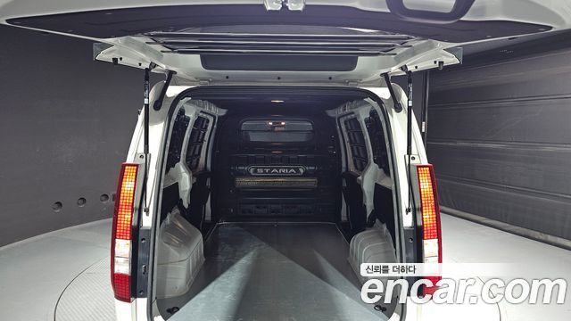 Hyundai Staria L3.5 Cargo 3-Seater Modern 2025 — фото 20