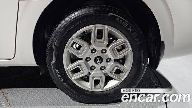 Hyundai Staria L3.5 Cargo 3-Seater Modern 2025 — фото 21