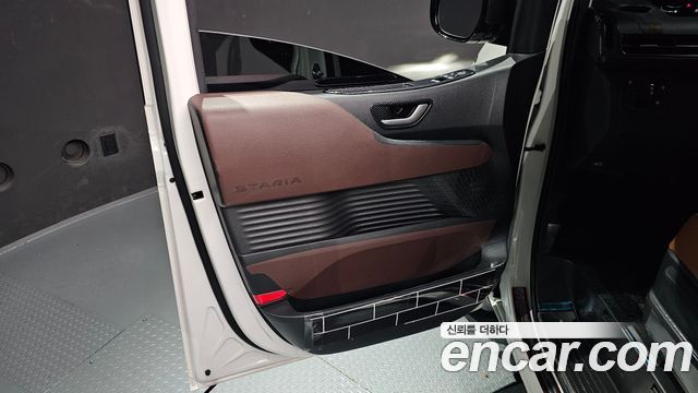 Hyundai Staria L3.5 Cargo 3-Seater Modern 2025 — фото 24