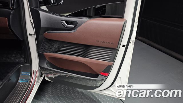 Hyundai Staria L3.5 Cargo 3-Seater Modern 2025 — фото 25