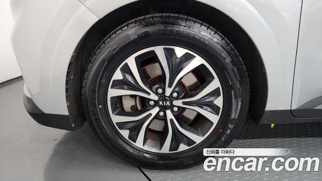 Kia Carnival (IV) Diesel 11-Seater Prestige 2021 — фото 5