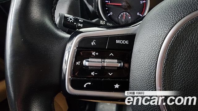 Kia Carnival (IV) Diesel 11-Seater Prestige 2021 — фото 17