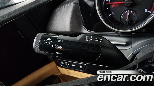 Kia Carnival (IV) Diesel 11-Seater Prestige 2021 — фото 35