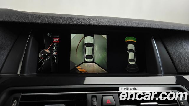 BMW 5 Series (F10) 520d xDrive M Aero Dynamic 2016 — фото 14