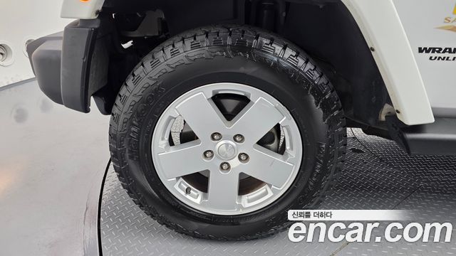 Jeep Wrangler (JK) 2.8 Diesel Sahara 4Door 2012 — фото 5