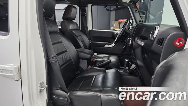 Jeep Wrangler (JK) 2.8 Diesel Sahara 4Door 2012 — фото 11