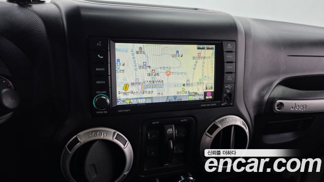 Jeep Wrangler (JK) 2.8 Diesel Sahara 4Door 2012 — фото 14