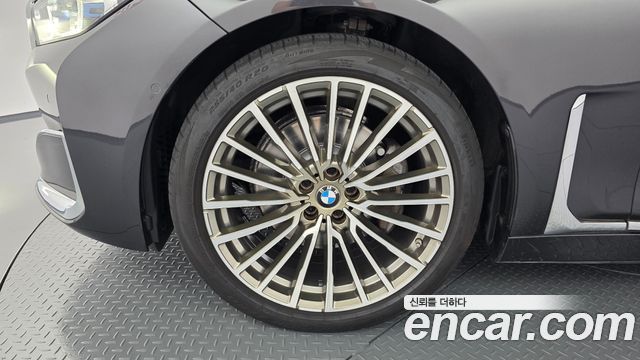 BMW 7 Series (G11) 730d xDrive Design Pure Excellence 2020 — фото 5