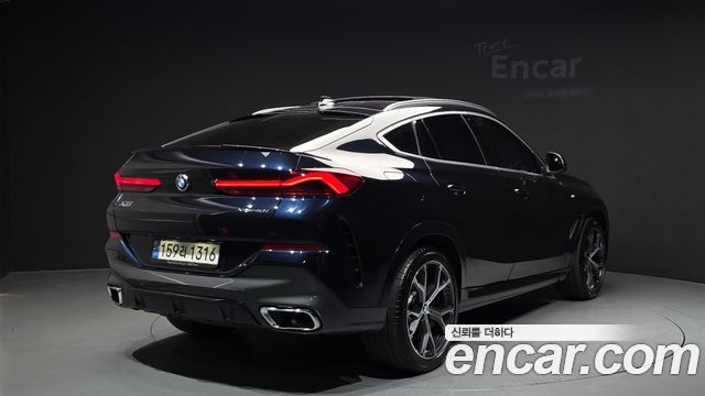 BMW X6 (G06) xDrive40i M Sport 2022 — фото 2