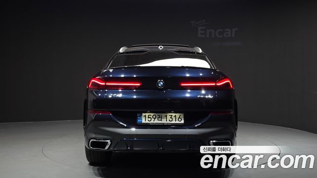 BMW X6 (G06) xDrive40i M Sport 2022 — фото 4