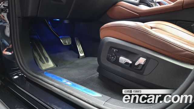 BMW X6 (G06) xDrive40i M Sport 2022 — фото 39