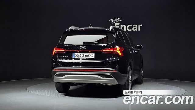 Hyundai Santa Fe Diesel 2.2 2WD Prestige 2023 — фото 4
