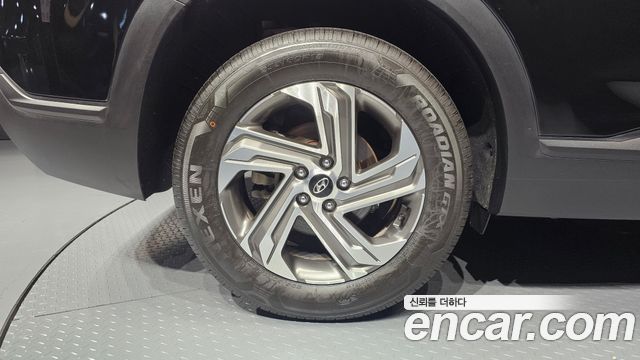 Hyundai Santa Fe Diesel 2.2 2WD Prestige 2023 — фото 5
