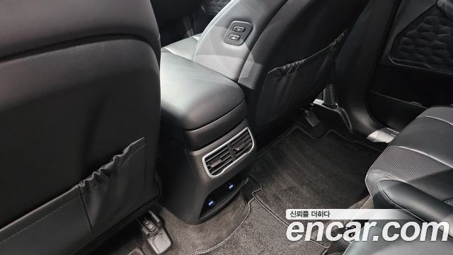 Hyundai Santa Fe Diesel 2.2 2WD Prestige 2023 — фото 28