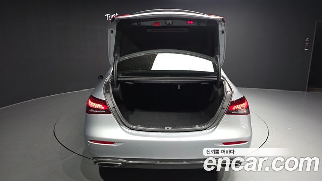 Mercedes-Benz E-Class (W213) E250 Exclusive 2022 — фото 20