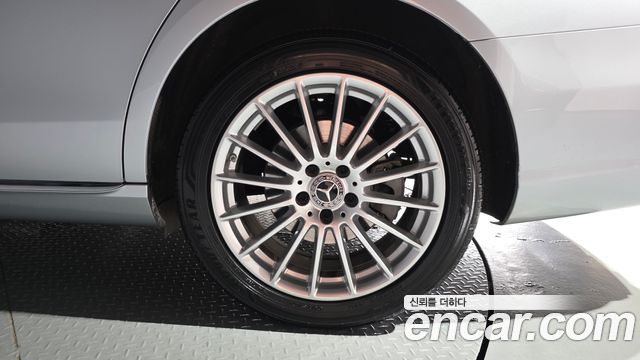 Mercedes-Benz E-Class (W213) E250 Exclusive 2022 — фото 21