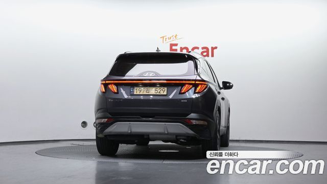 Hyundai Tucson (NX4) Diesel 2.0 4WD Inspiration 2023 — фото 4