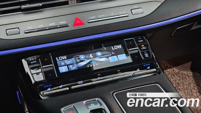 Hyundai Grandeur Hybrid (IG) Le Blanc 2022 — фото 19