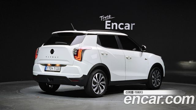 KG Mobility (SsangYong) Very New Tivoli Gasoline 1.5 2WD V5 2021 — фото 2