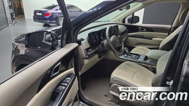 Kia Carnival (IV) Diesel 9-Seater Prestige 2021 — фото 10