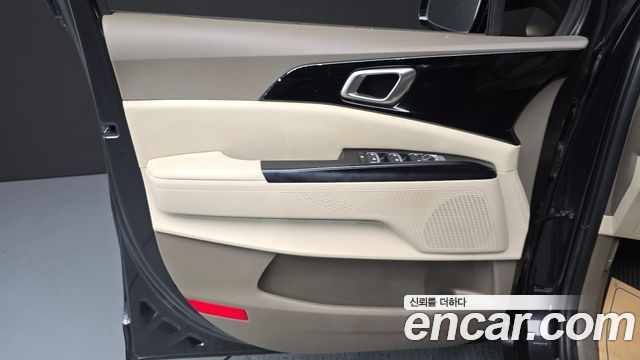 Kia Carnival (IV) Diesel 9-Seater Prestige 2021 — фото 24
