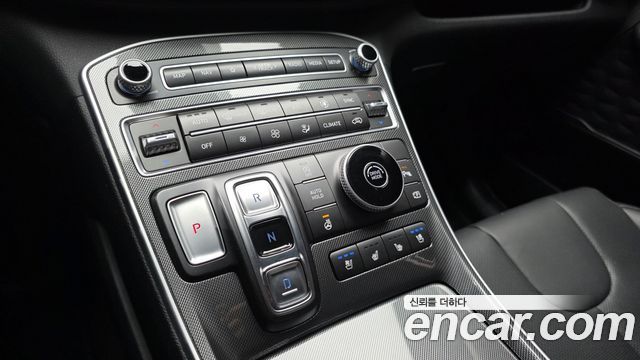 Hyundai Santa Fe Diesel 2.2 2WD Prestige 2022 — фото 9