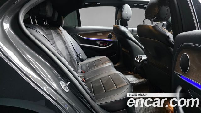 Mercedes-Benz E-Class (W213) E250 Exclusive 2022 — фото 11