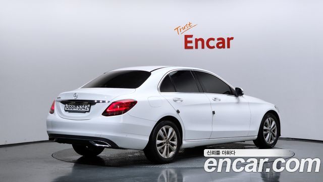 Mercedes-Benz C-Class (W205) C220 d Avantgarde 2019 — фото 2