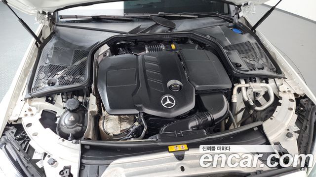 Mercedes-Benz C-Class (W205) C220 d Avantgarde 2019 — фото 6