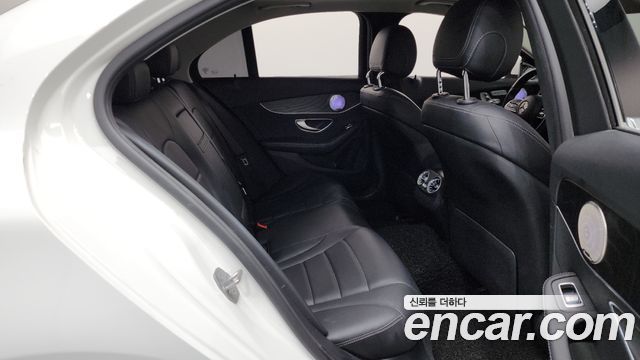Mercedes-Benz C-Class (W205) C220 d Avantgarde 2019 — фото 12