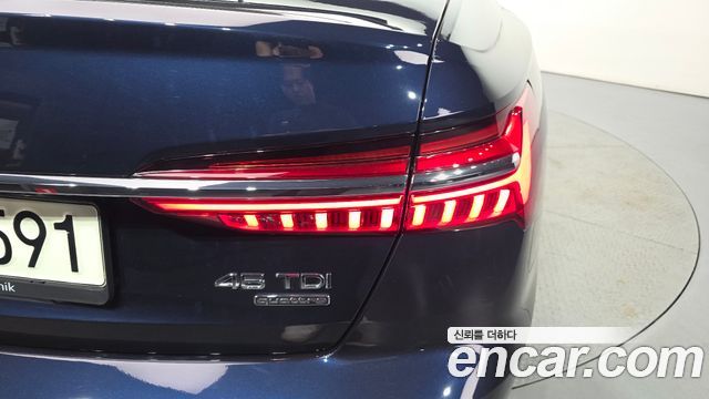 Audi A6 (C8) 45 TDI Quattro Premium 2021 — фото 23