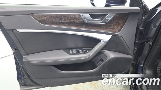 Audi A6 (C8) 45 TDI Quattro Premium 2021 — фото 24