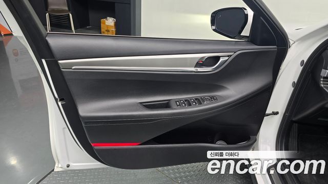 Hyundai Grandeur Hybrid (IG) Premium 2022 — фото 24