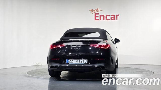 Mercedes-Benz CLE-Class (C236) CLE200 Cabriolet 2025 — фото 4
