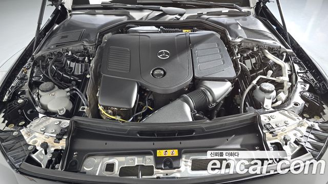 Mercedes-Benz CLE-Class (C236) CLE200 Cabriolet 2025 — фото 6