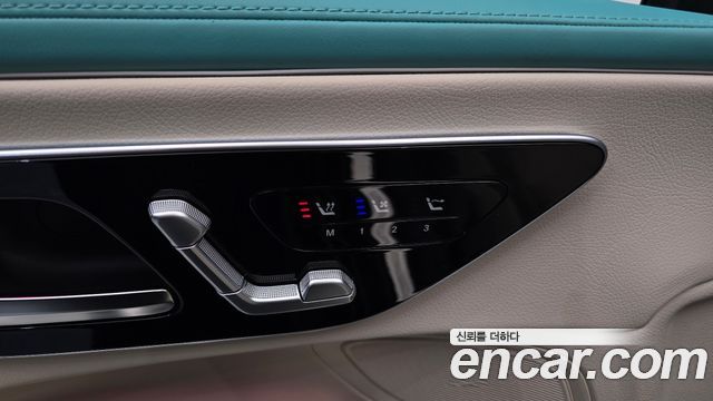 Mercedes-Benz CLE-Class (C236) CLE200 Cabriolet 2025 — фото 29