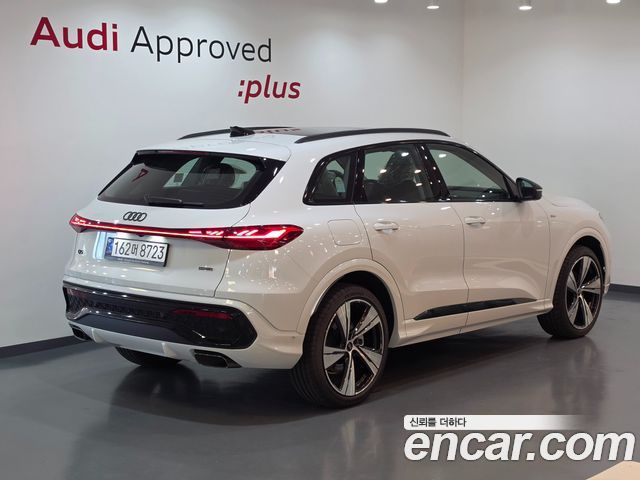 Audi Q5 (80A) 45 TFSI Quattro S line 2025 — фото 2