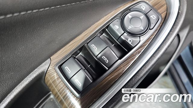 Chevrolet Malibu 1.3 Turbo Premier 2019 — фото 28