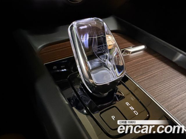 Volvo V60 Cross Country (II) B5 Ultra AWD 2025 — фото 9
